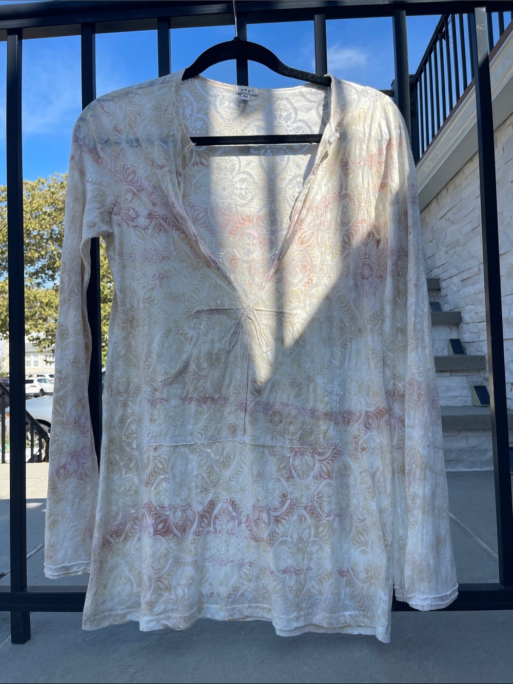 Women's Cream & Blush V-Neck Tunic Top